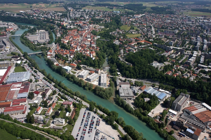 KRANJ_IZ_ZRAKA_PRIMOZ_HIENG_01_resize