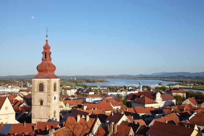 Mestni-stolp-pogled-z-grada_Foto-Arhiv-MO-Ptuj_resize